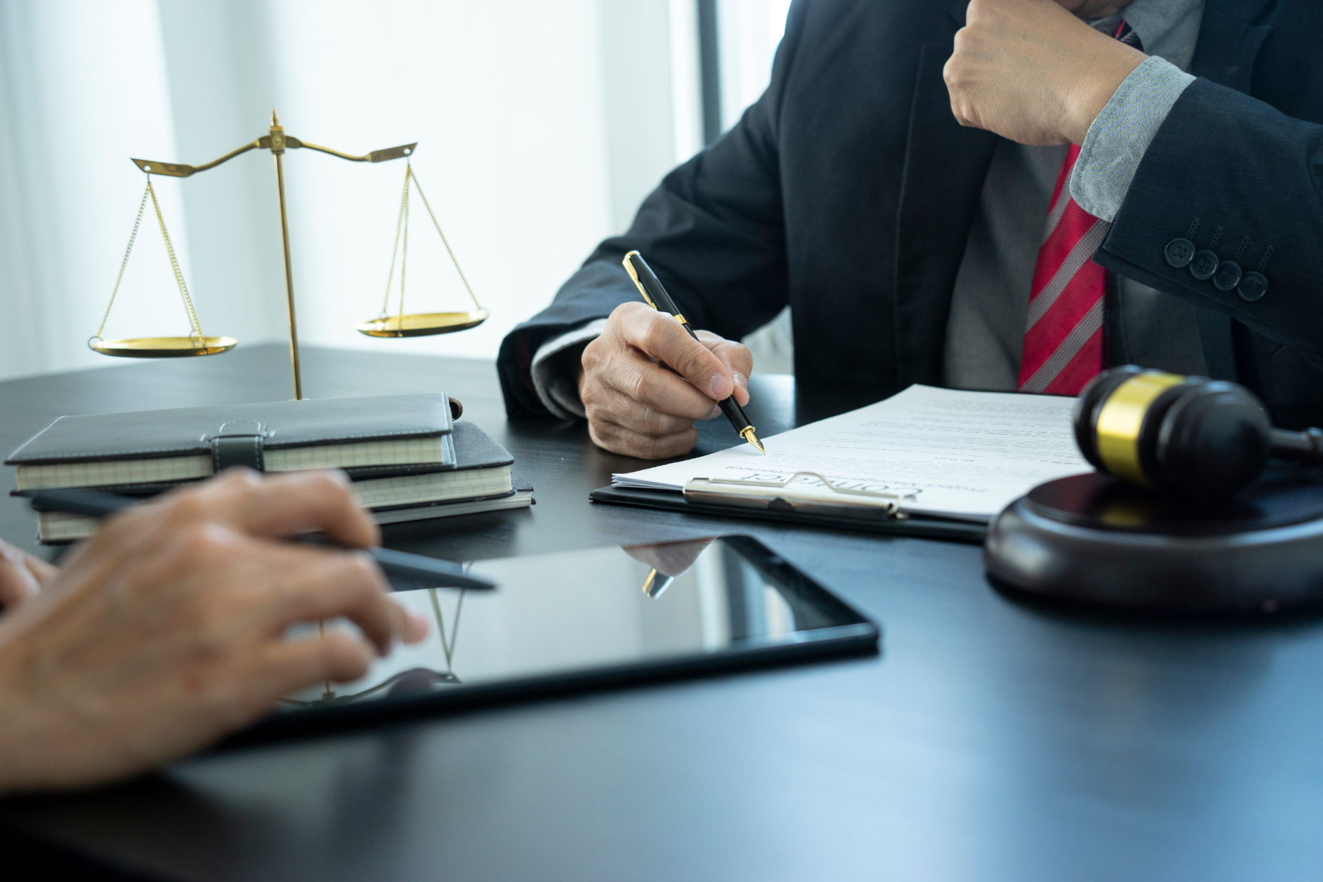 Digital Evidence in Divorce: Can Text Messages and Social Media Be Used ...